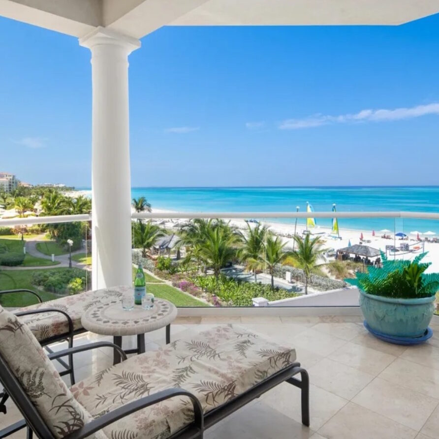 The Pinnacle Suite 307